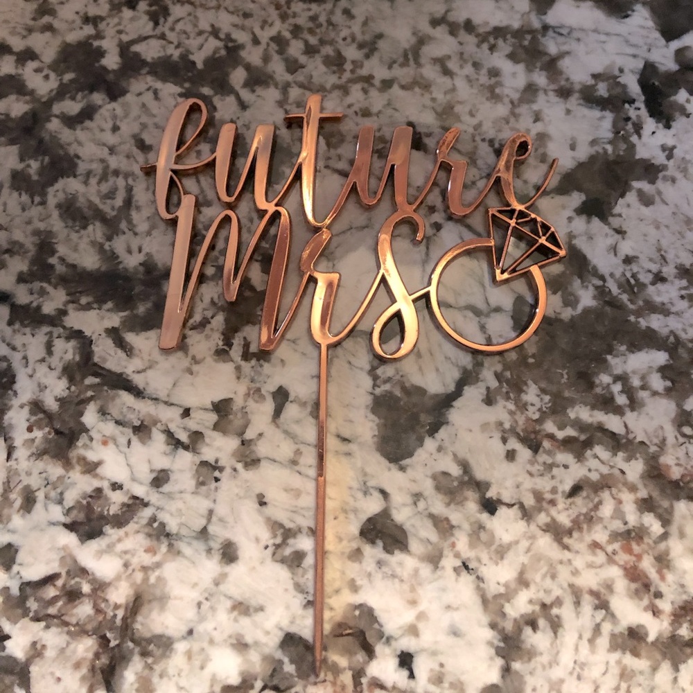 Bachelorette Party Banners & Cake Topper